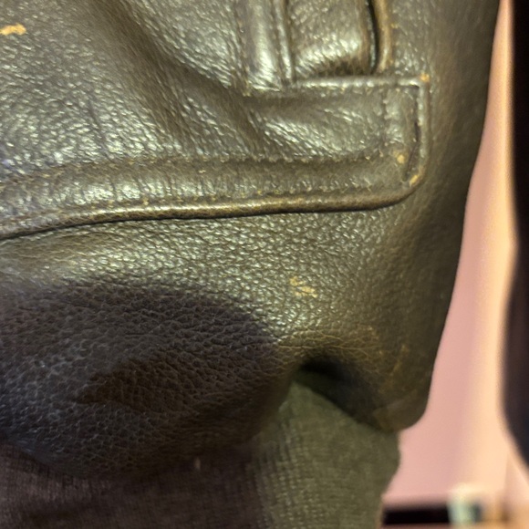 Wilson’s Vintage Classic Brown Leather Bomber - Picture 13 of 16